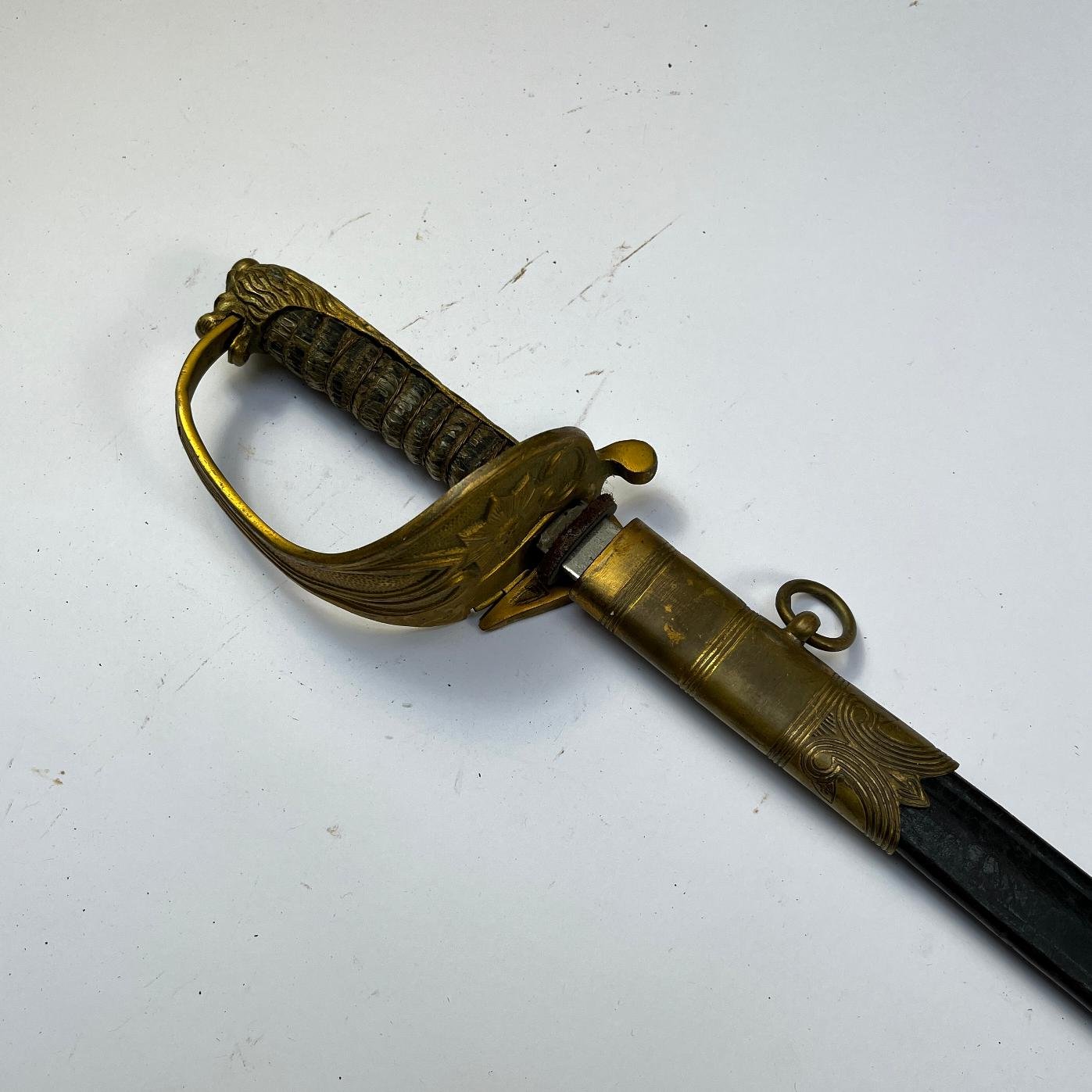 Sable de oficial la Armada Nacional del Uruguay