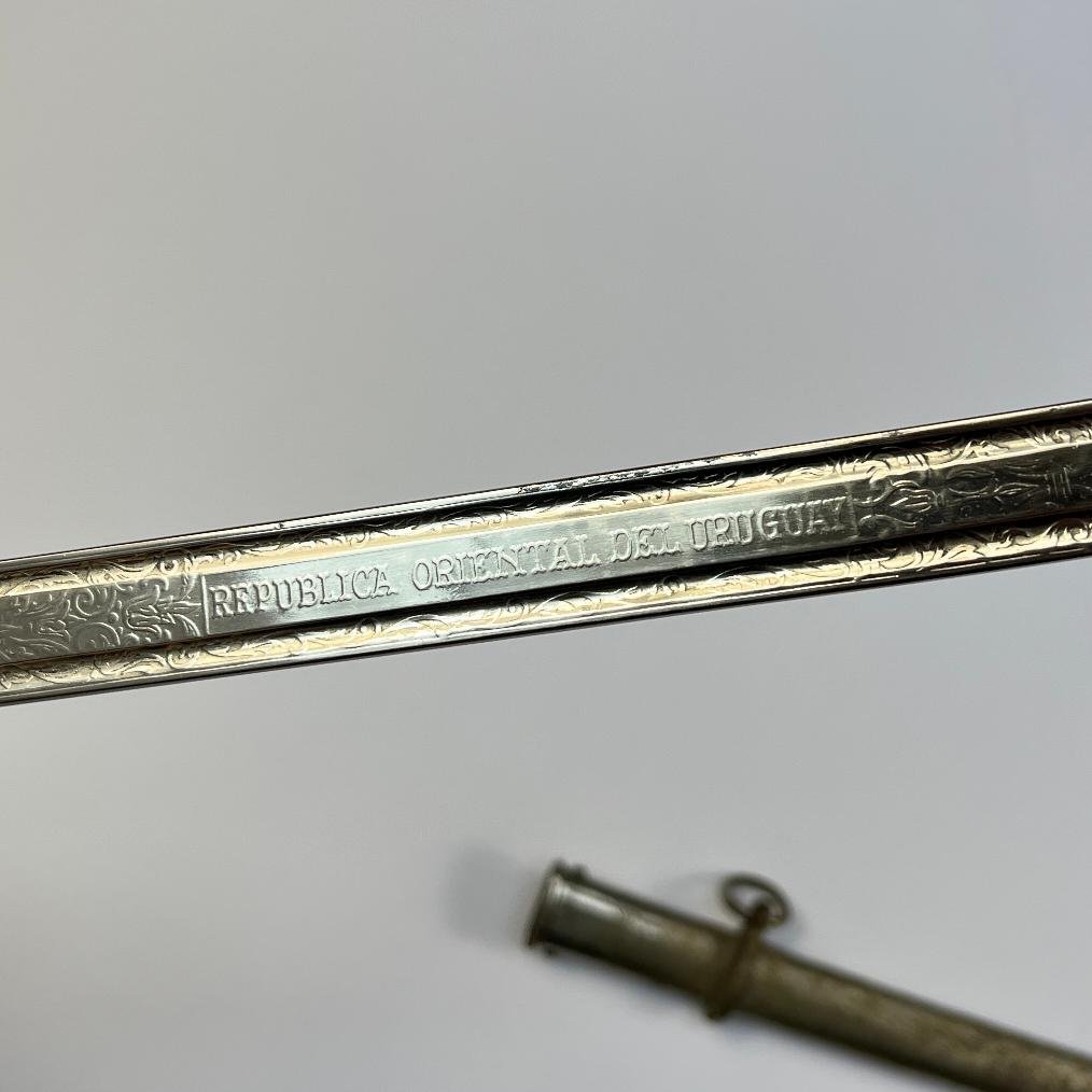 Sable de oficial del Ejército Nacional de Uruguay 1920 - Imagen 4