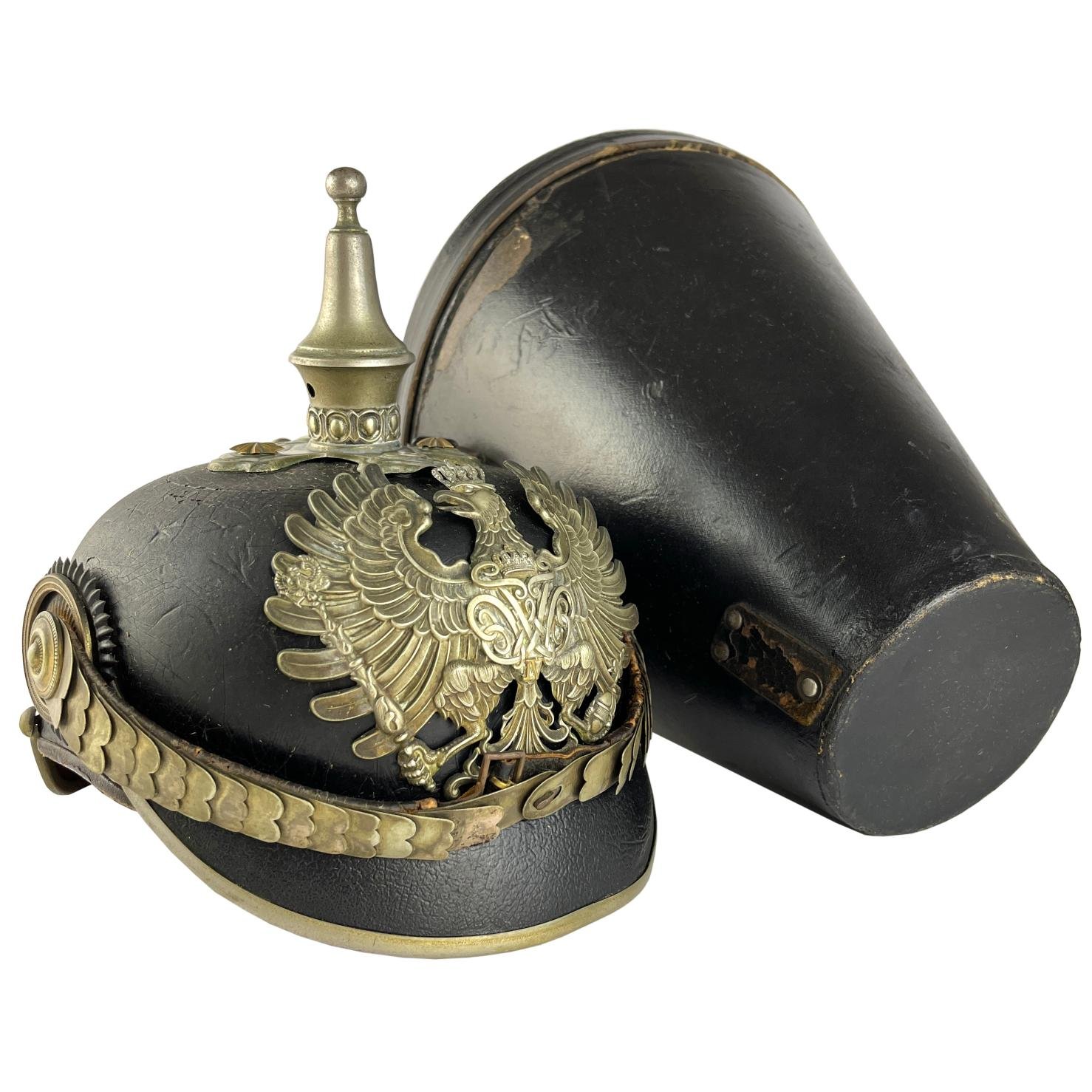 Pickelhaube de oficial