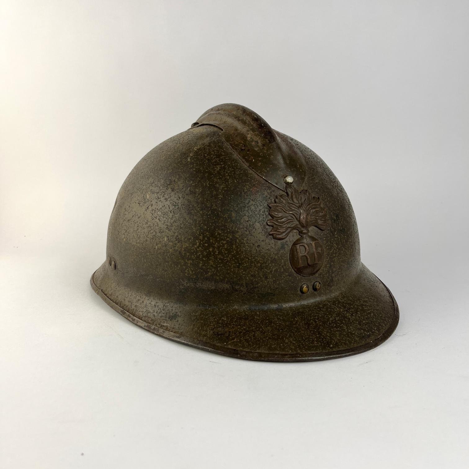 Casco francés Adrián