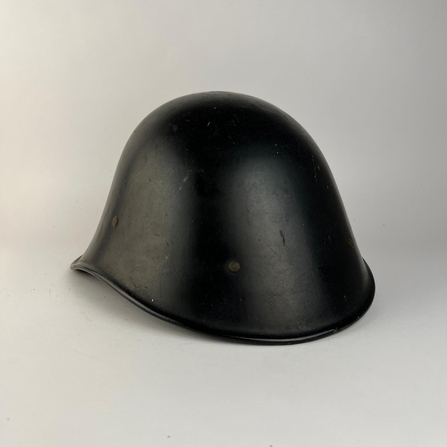 Casco neerlandés M38