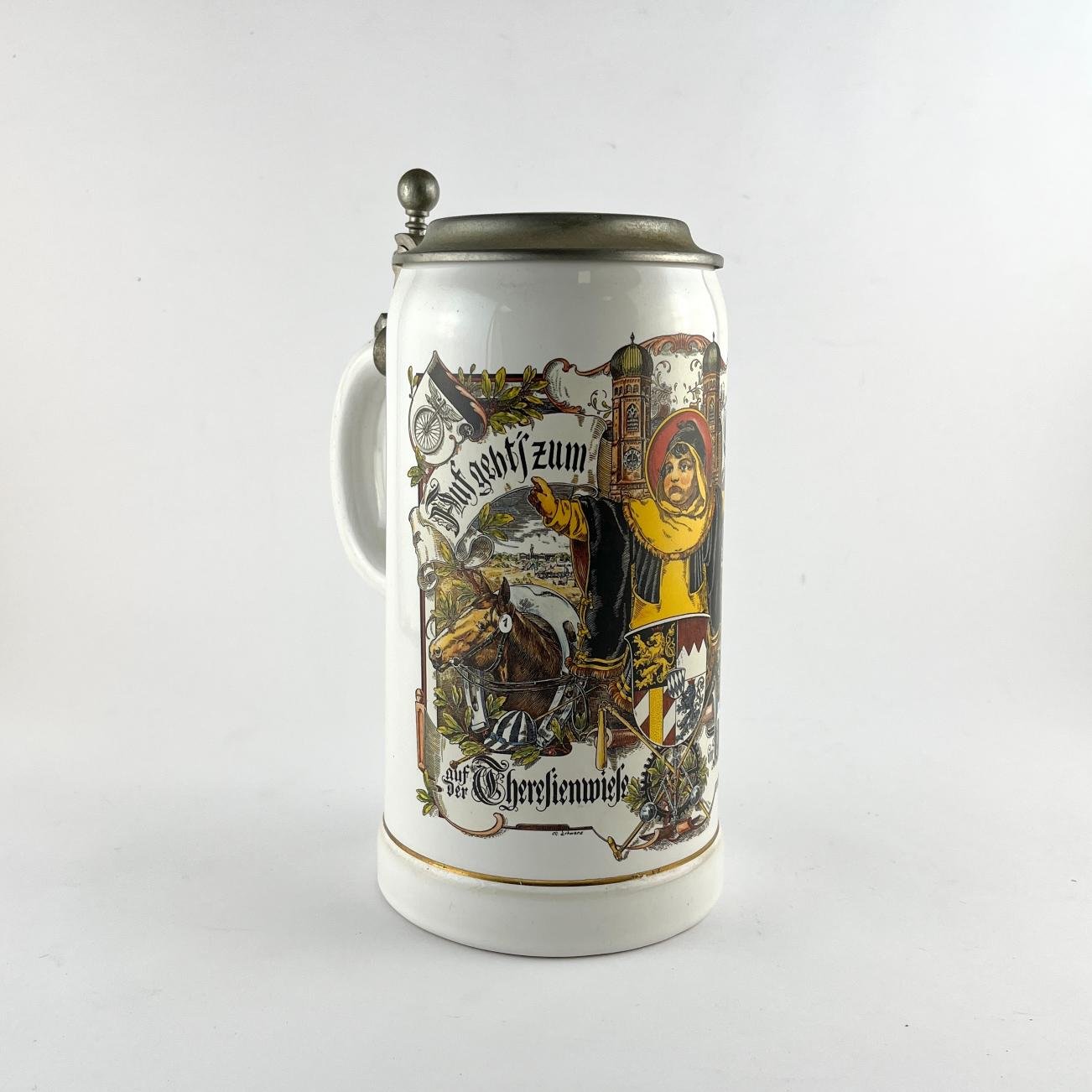 Tankard alemán en porcelana