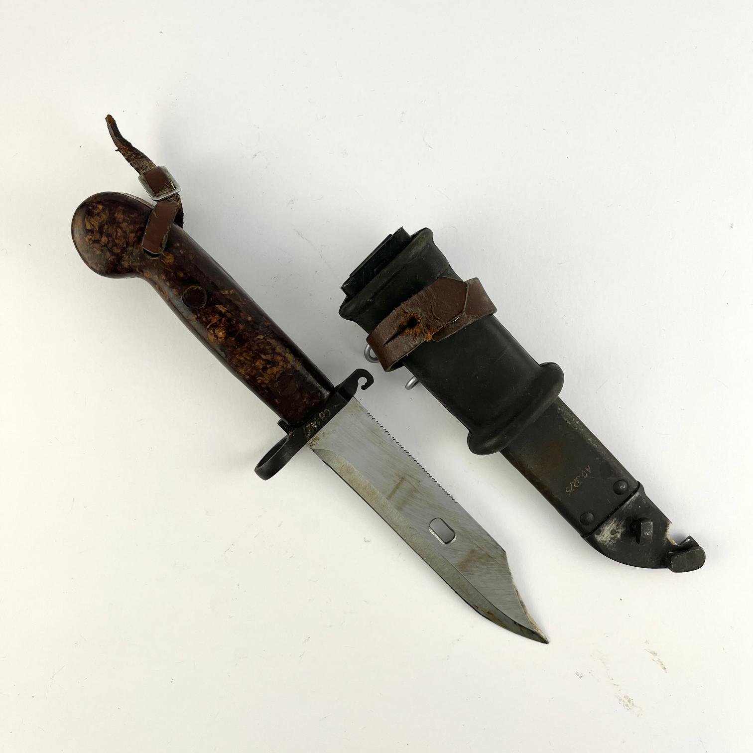 Bayoneta para fusil de asalto AKM