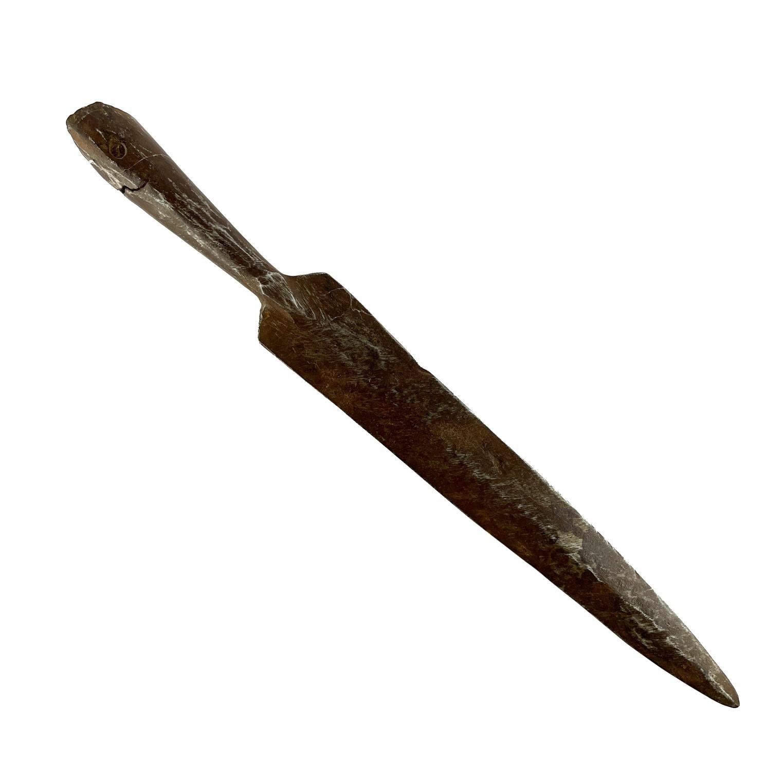 Punta de lanza en hierro forjado