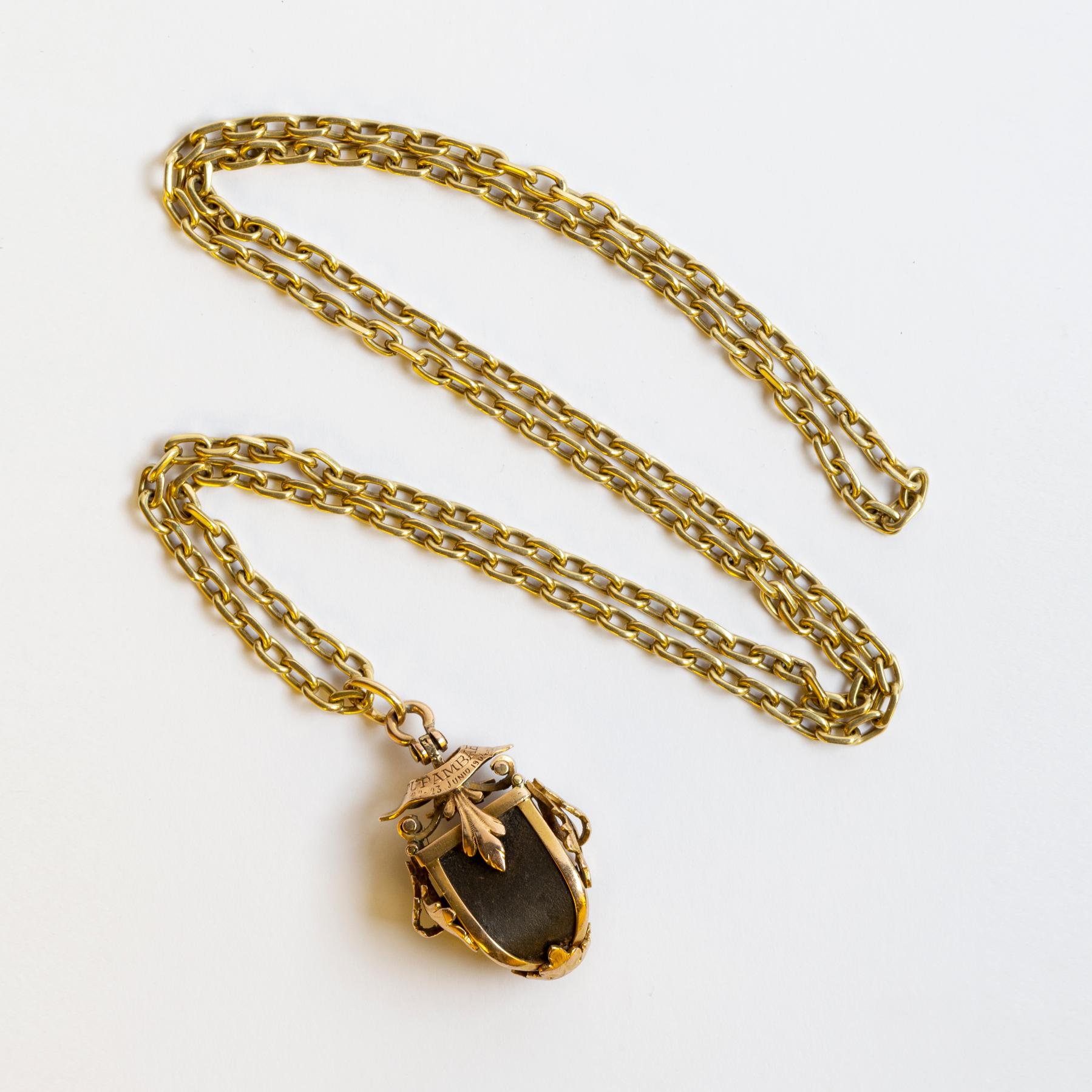 Fragmento de proyectil utilizado por los ejércitos en la batalla de Tupambaé