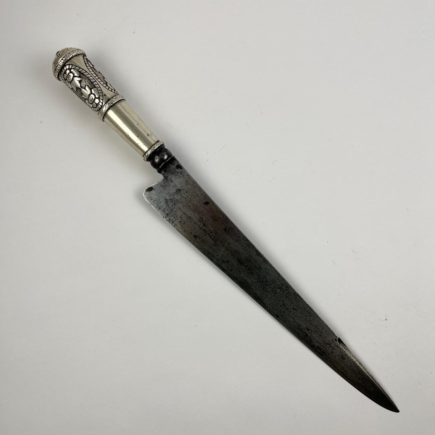 Cuchillo criollo "Cazador al Filo" en plata - Imagen 2
