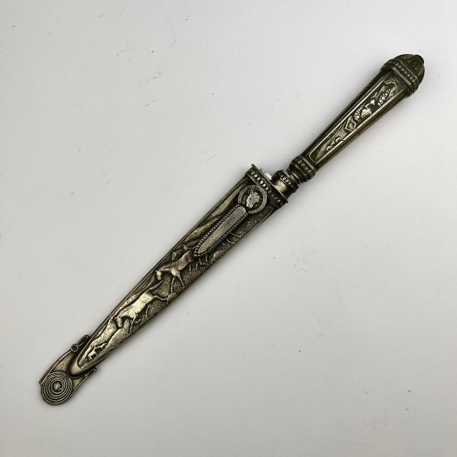 Cuchillo criollo riograndense "Elmo" en metal