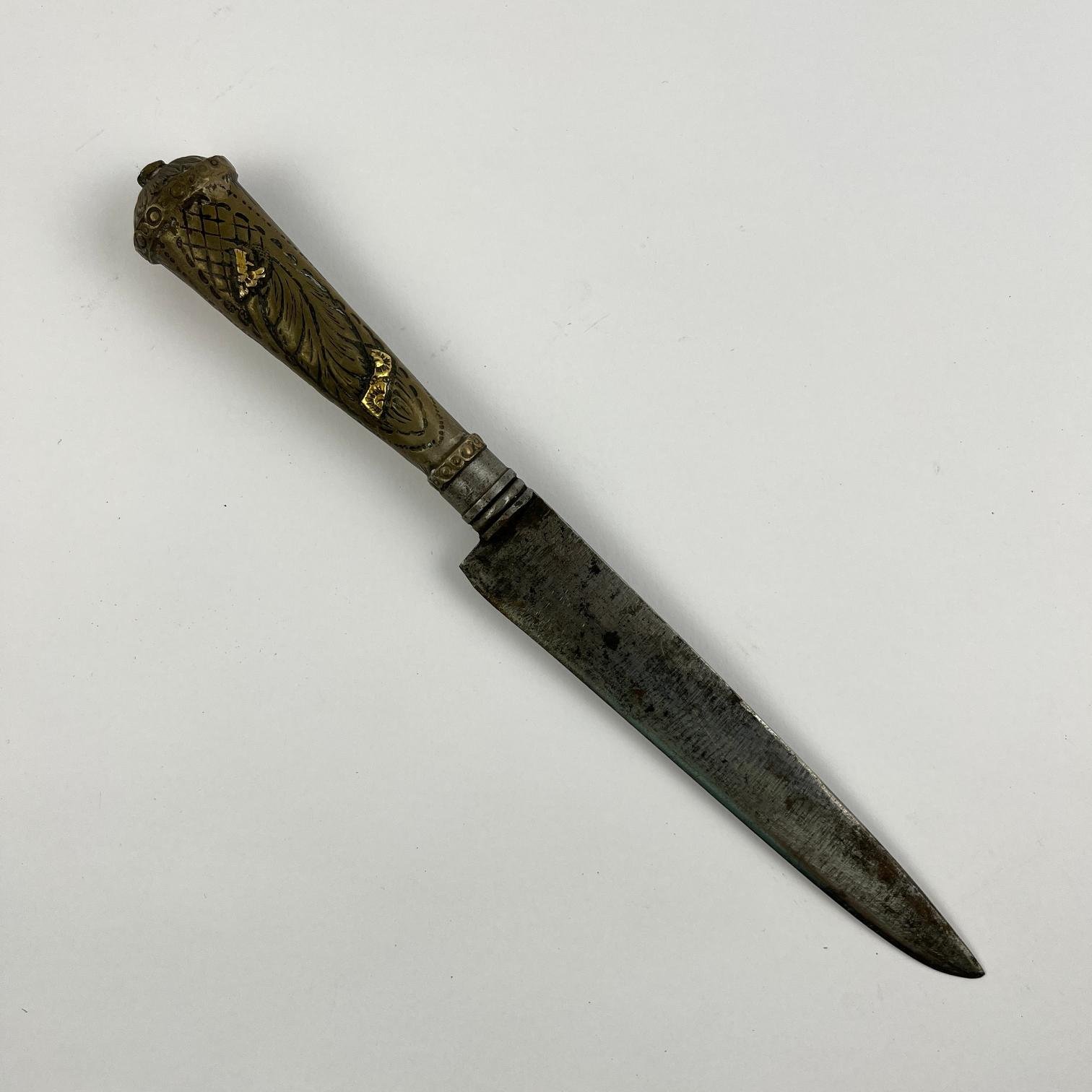 Cuchillo criollo "Franz Wenk" en plata y oro