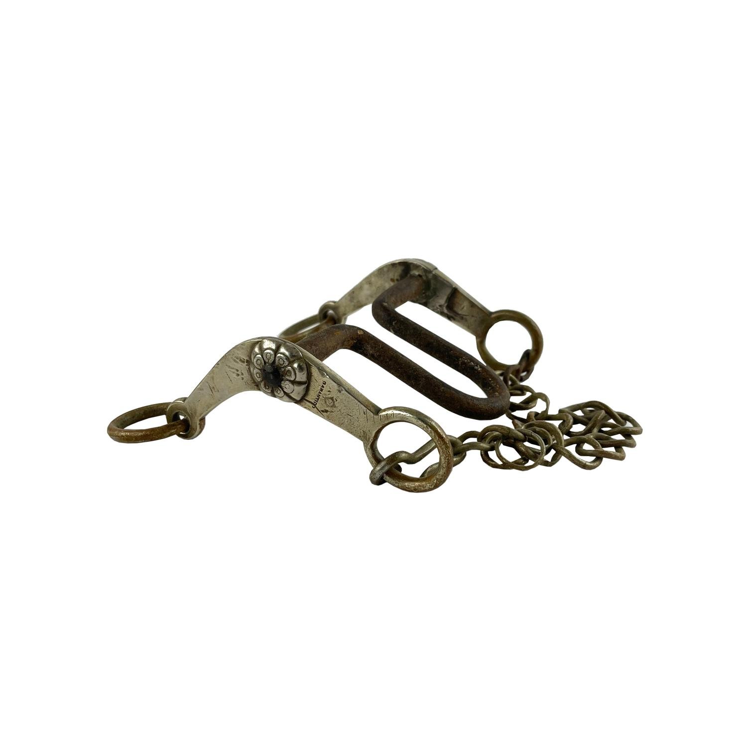 Freno en hierro forjado con patas en metal blanco "Sol"