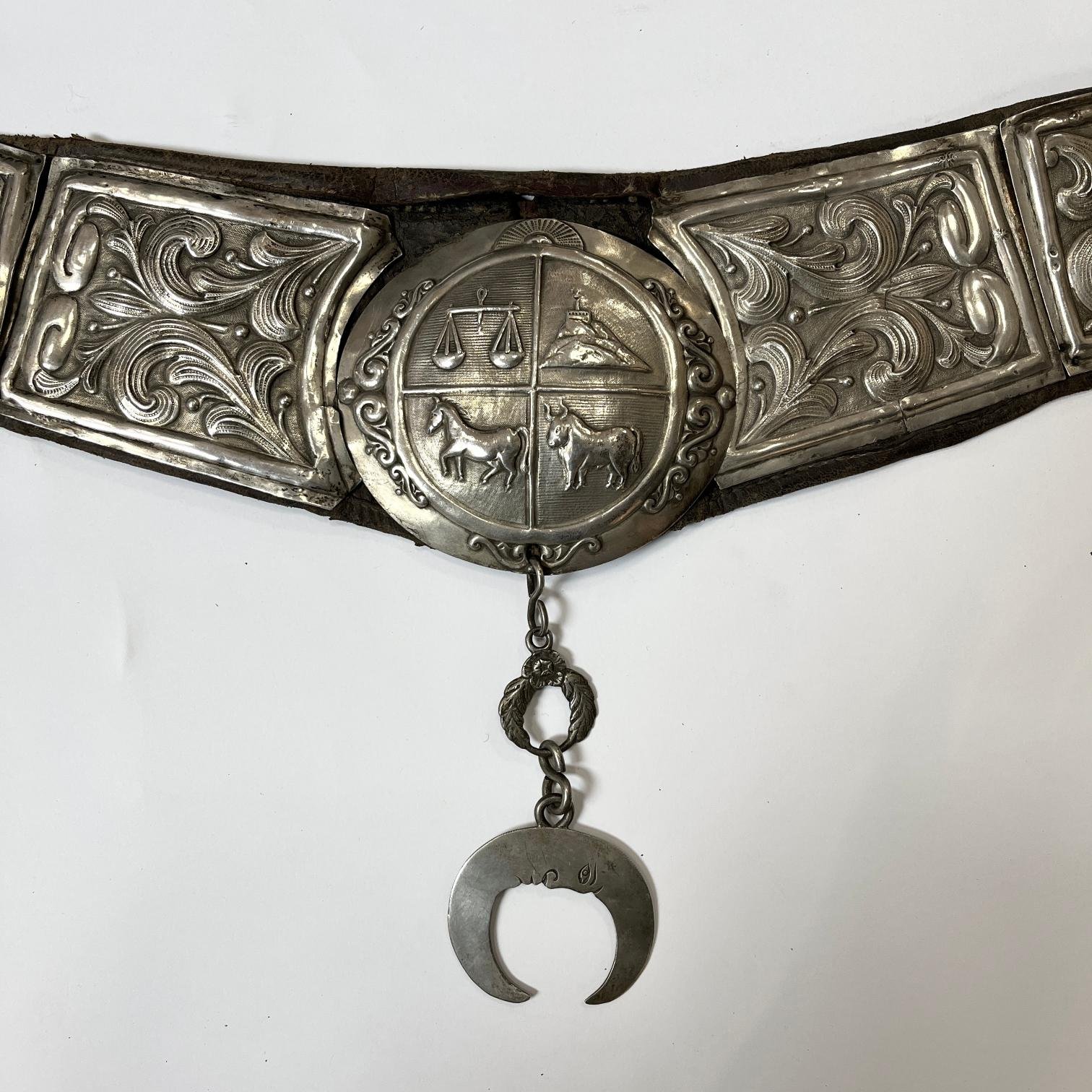 Gran pretal en plata