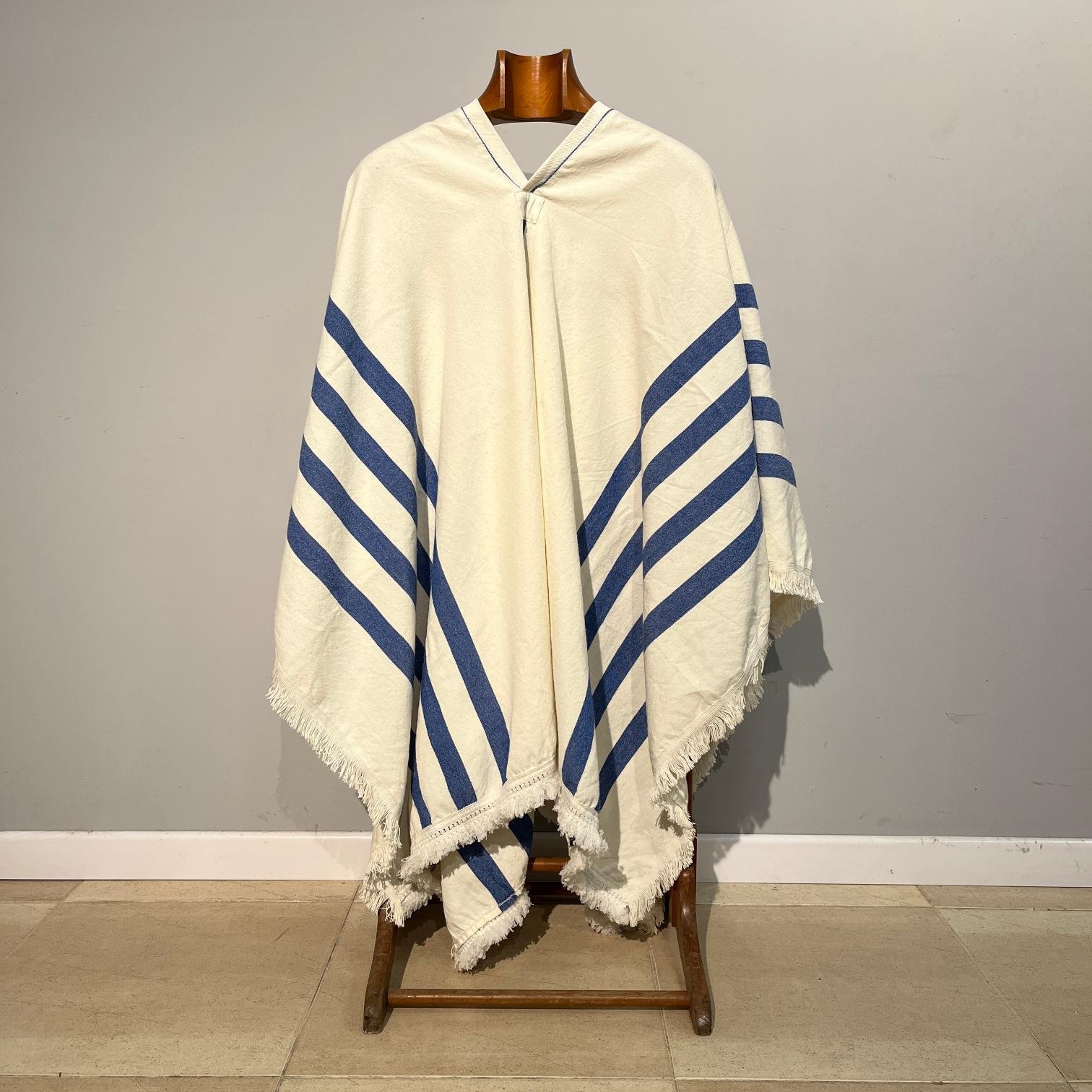 Poncho uruguayo nacionalista