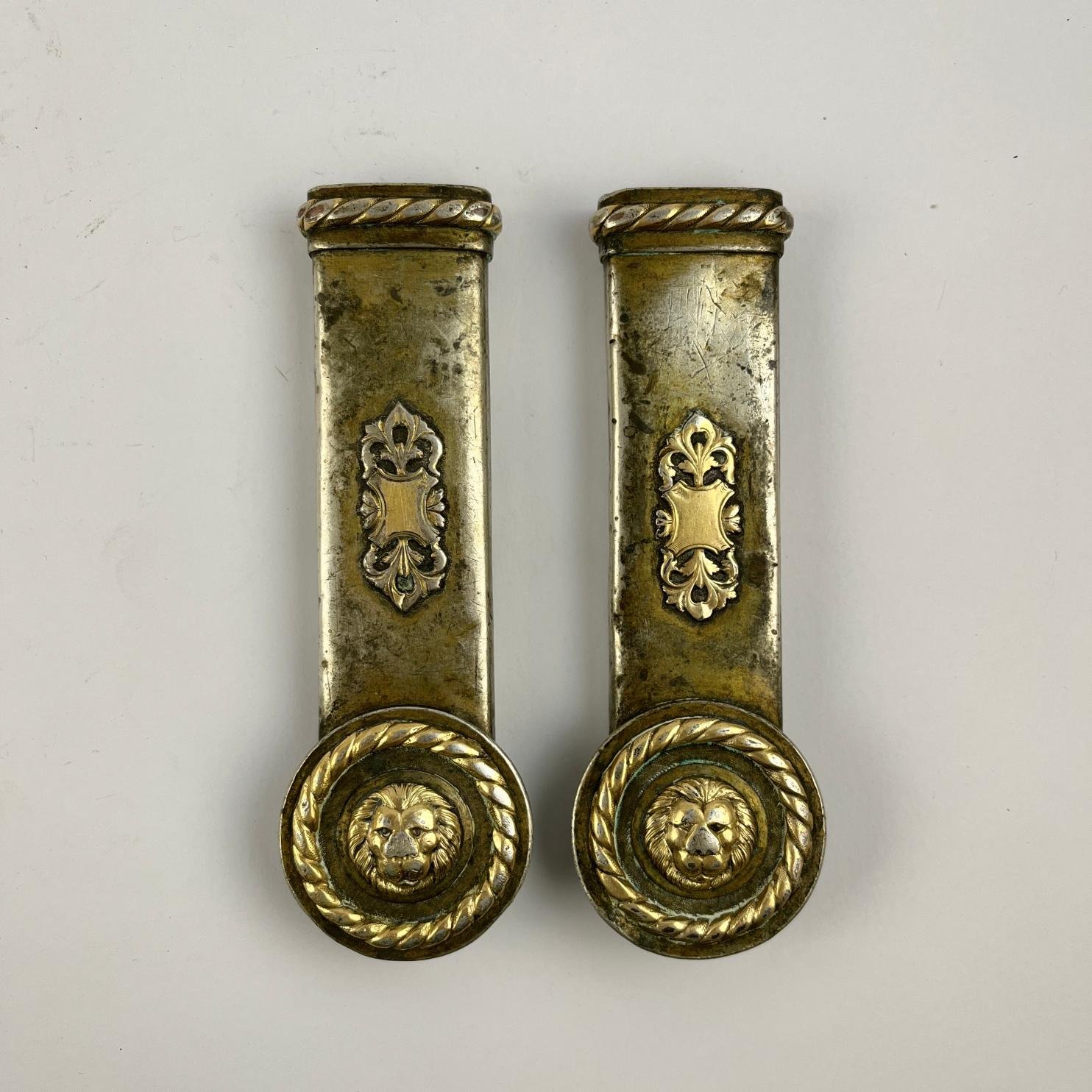 Conjunto de par de estribos y par de pasadores en plata y oro - Imagen 2