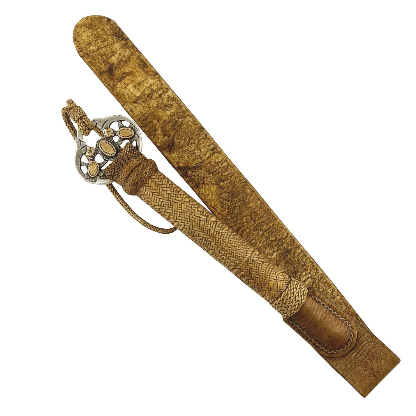 Talero de argolla en cuero, plata y oro