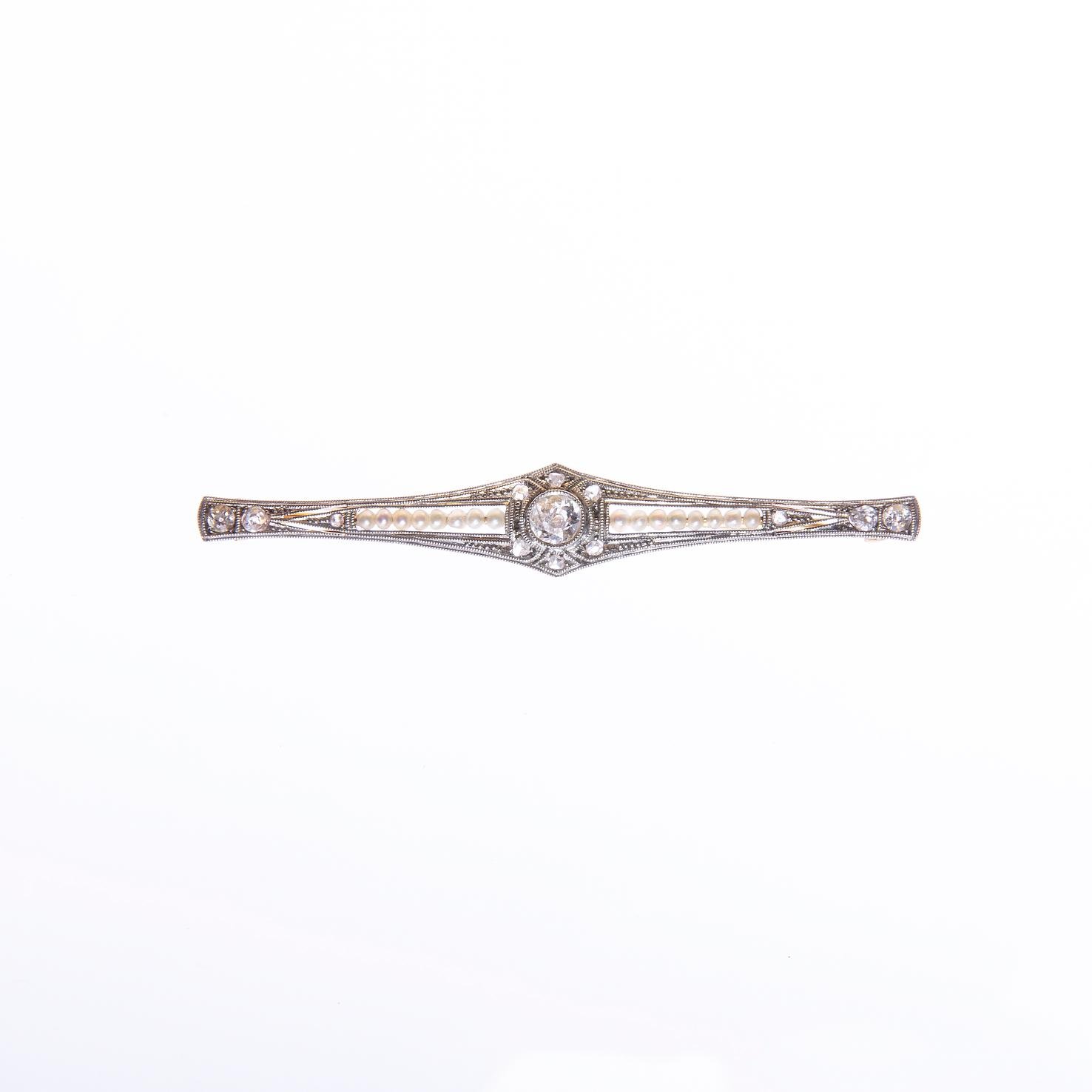 Prendedor oro 18 K blanco y amarillo, perlas, brillantes y diamantes