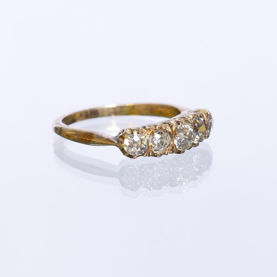 Anillo oro 18 K amarillo y brillantes