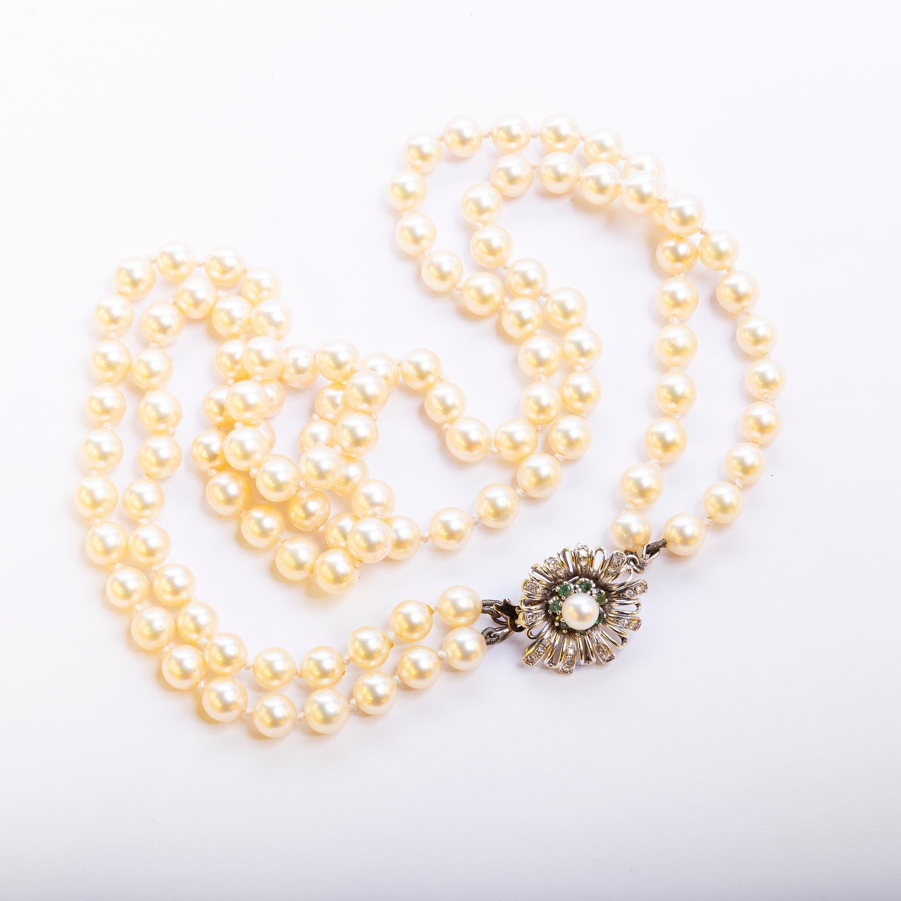 Collar perlas, oro 18 K blanco, zafiros y brillantes