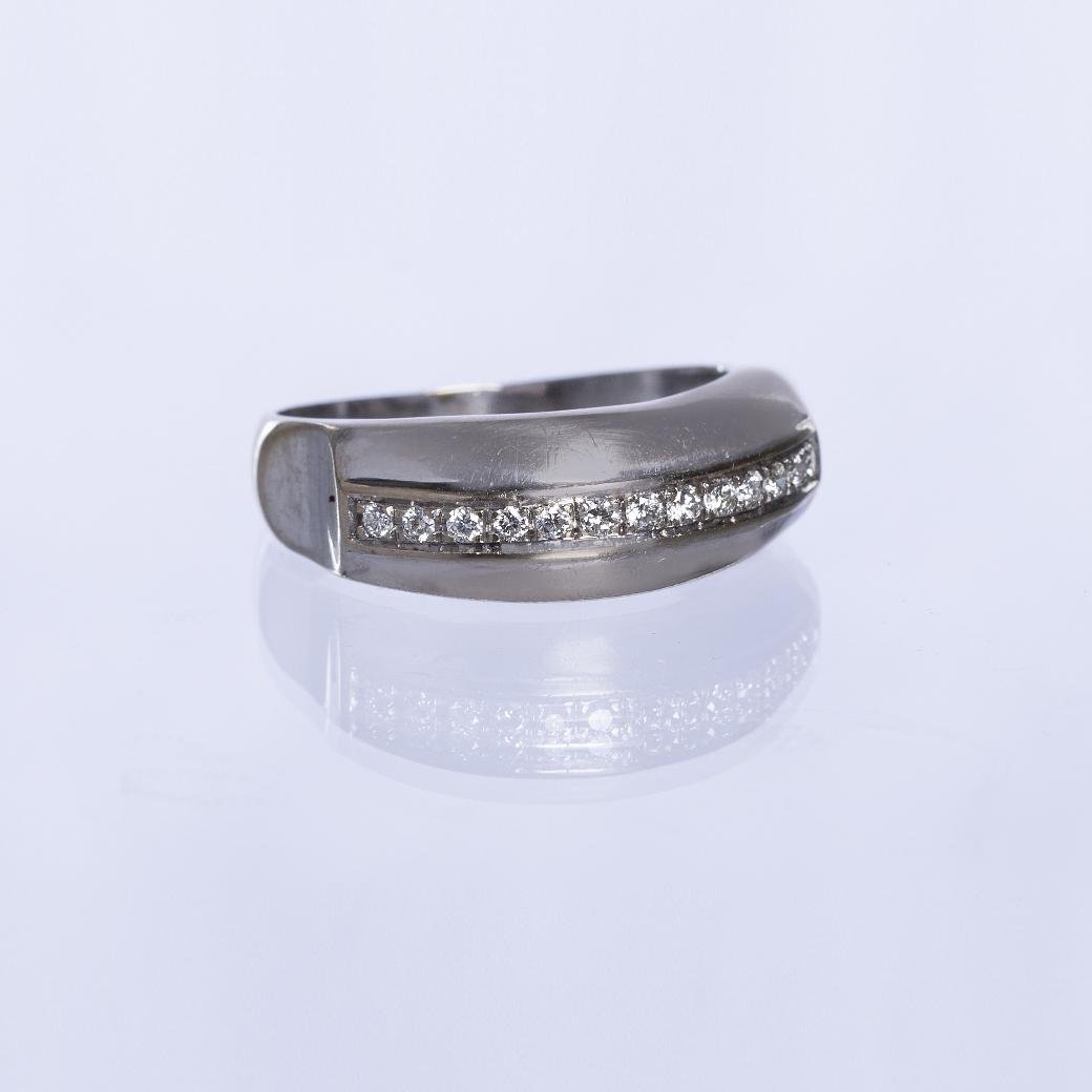 Anillo oro 18 K blanco y brilantes