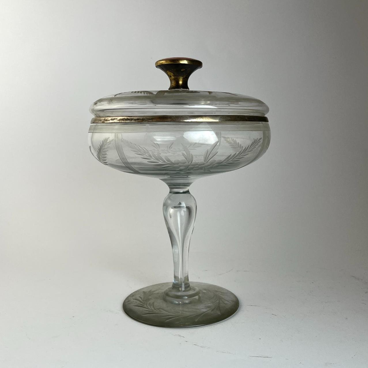 Bombonera en cristal