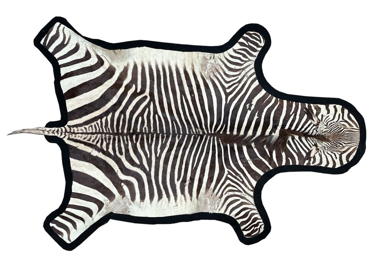 Alfombra de piel de cebra