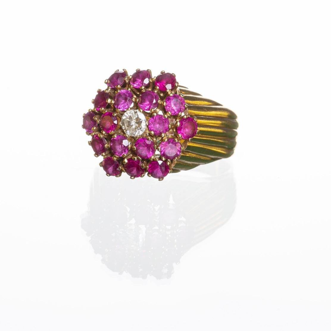 Anillo oro 18 K amarillo, y brillante