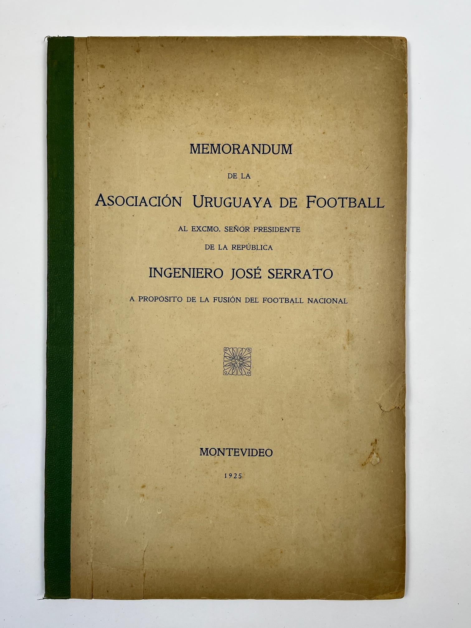 Memorándum de la Asociación Uruguaya de Football 1925