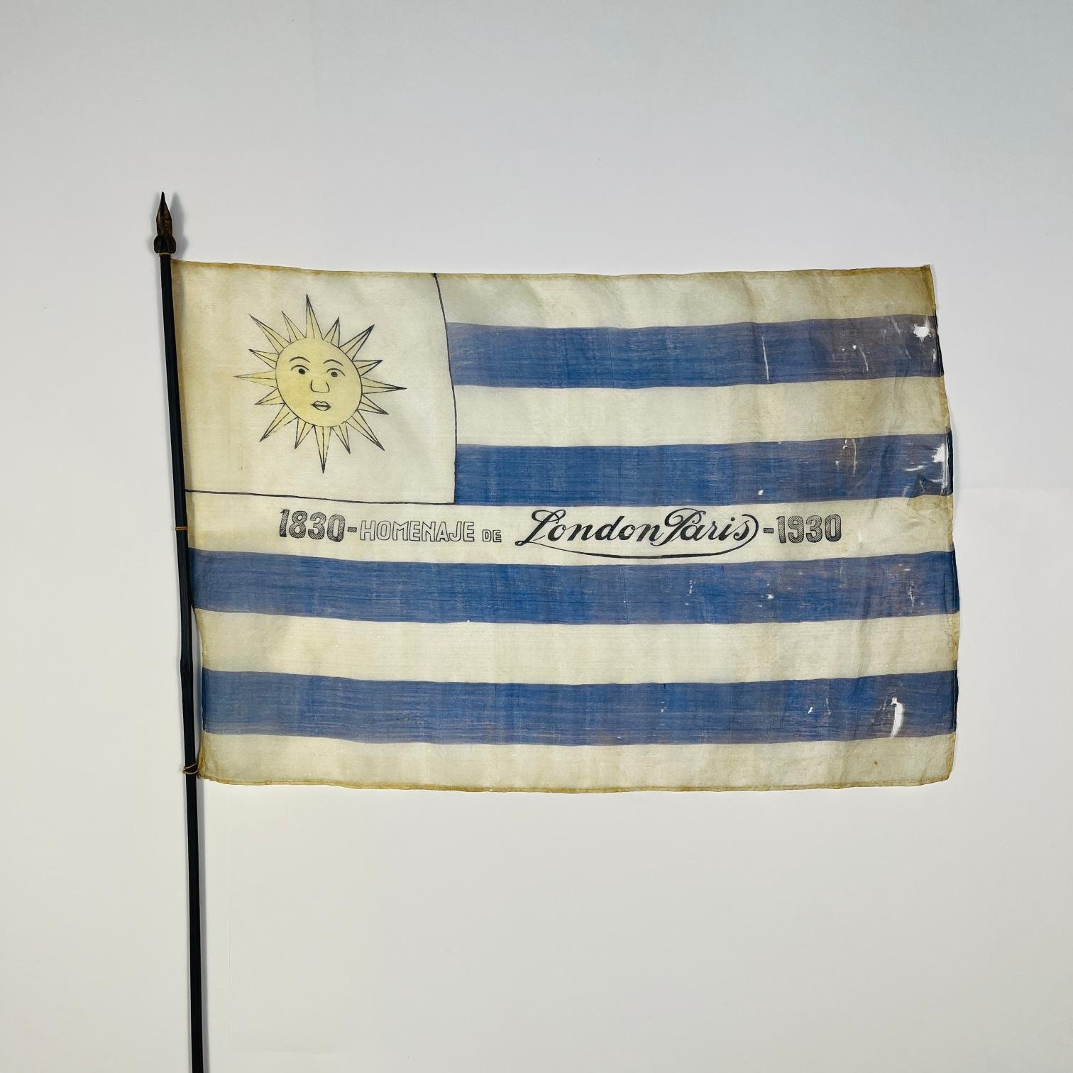 Pabellón nacional uruguayo 1930