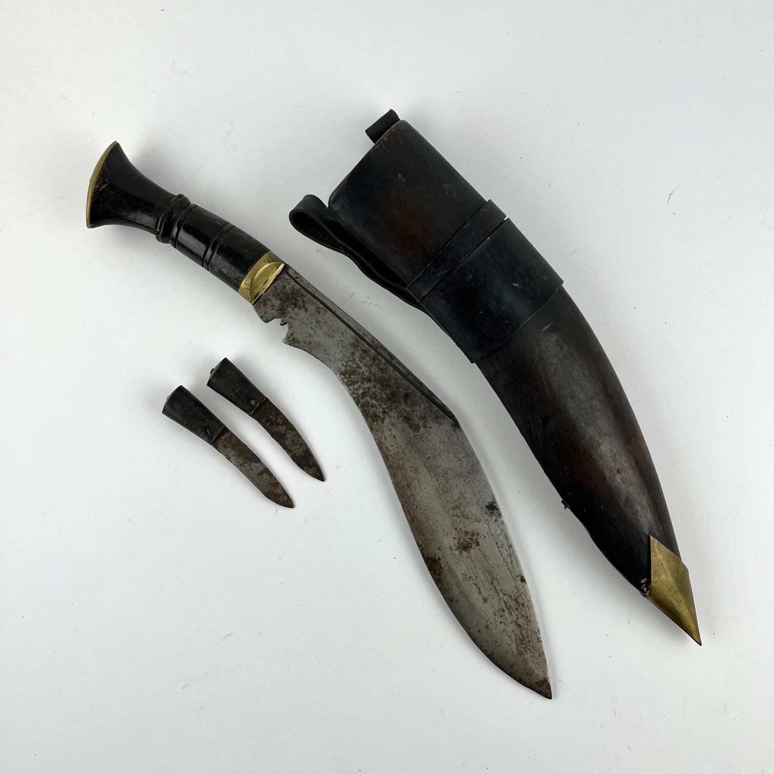 Cuchillo nepalés kukri