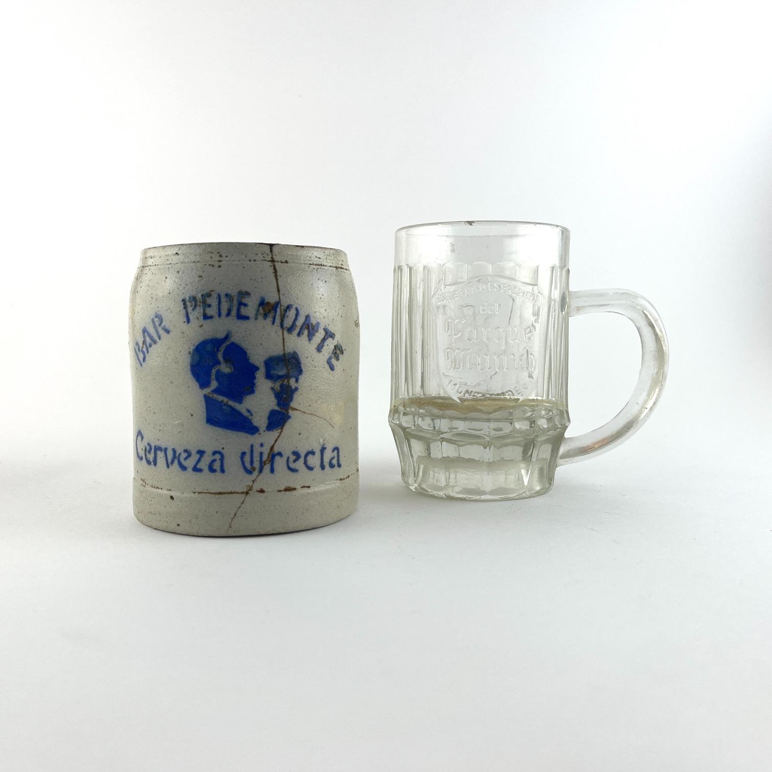 2 jarras Cervecería Pedemonte y Parque Munich