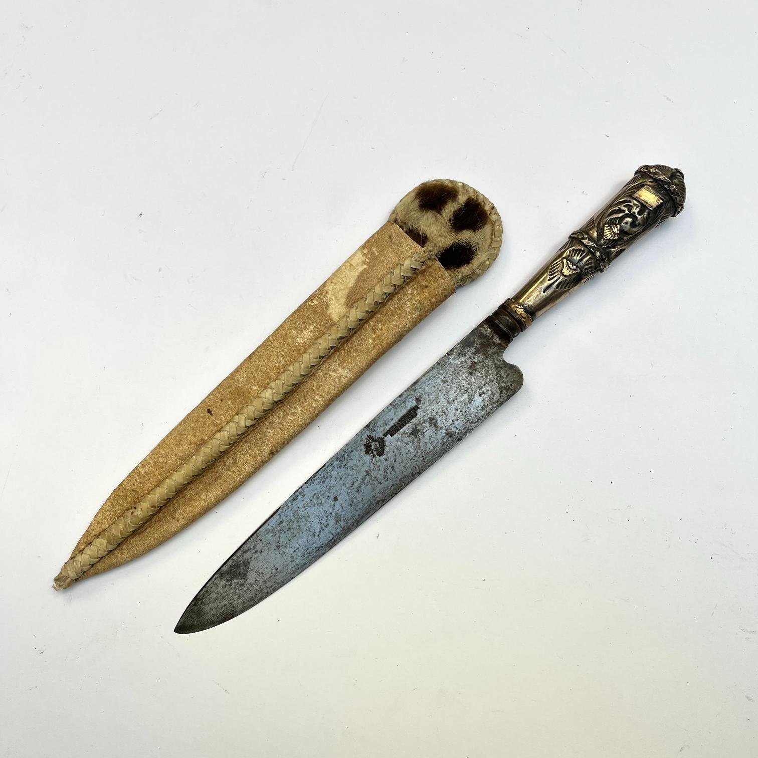 Cuchillo criollo en plata y oro