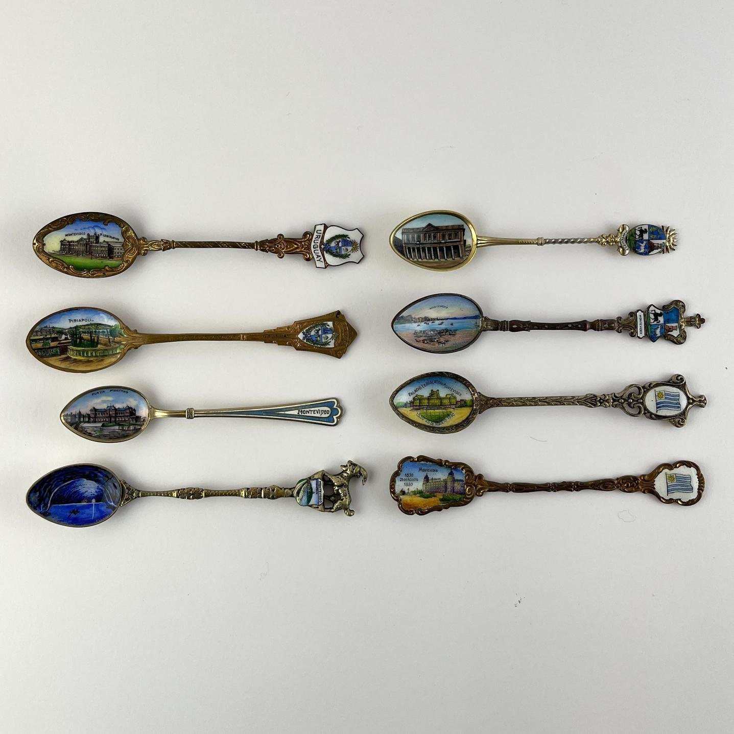 8 cucharitas simbolos patrios y vistas Montevideo