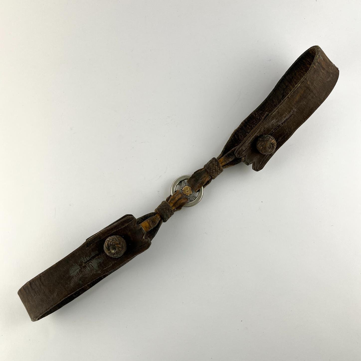 Manea con argolla en plata y oro