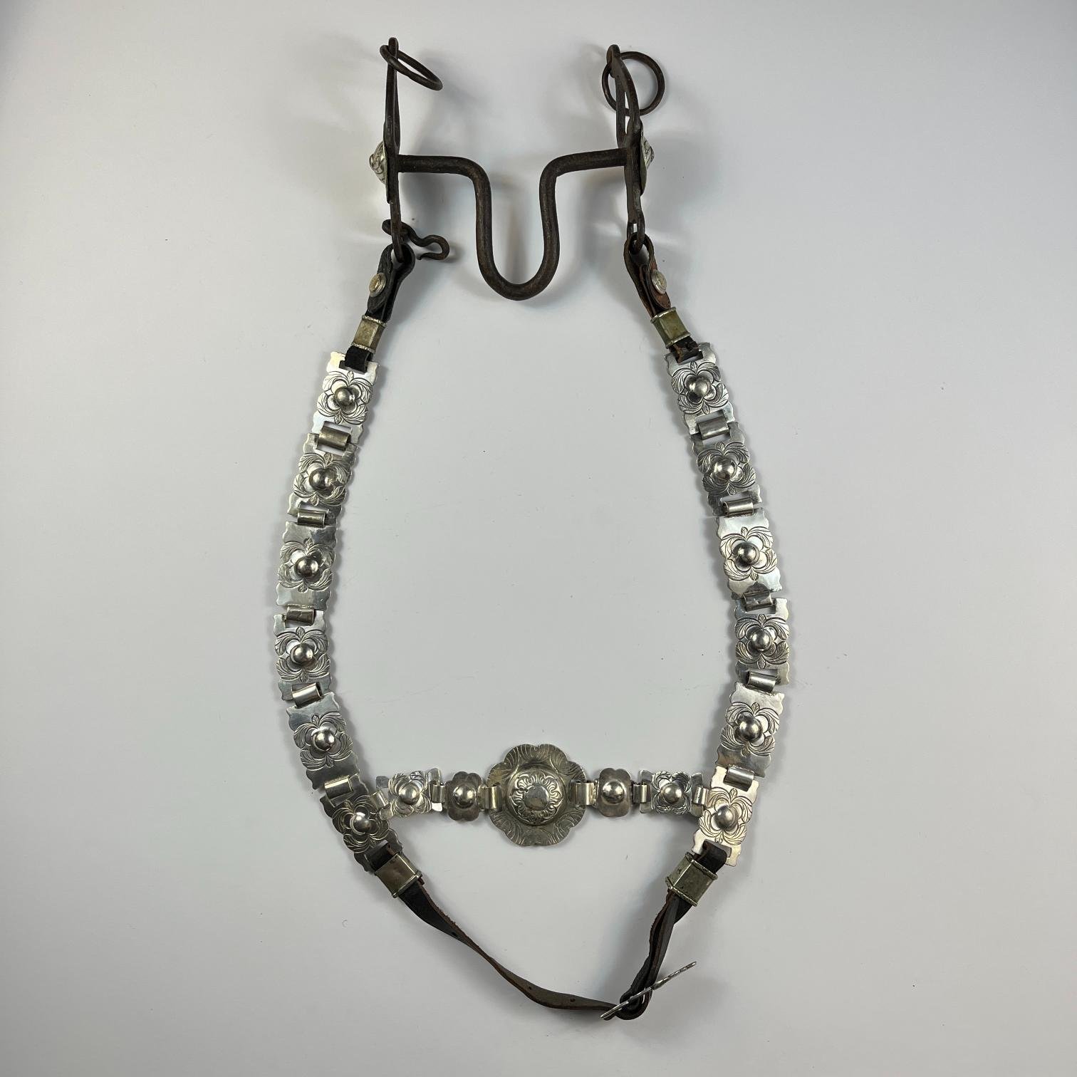 Cabezada de freno en plata con freno en hierro