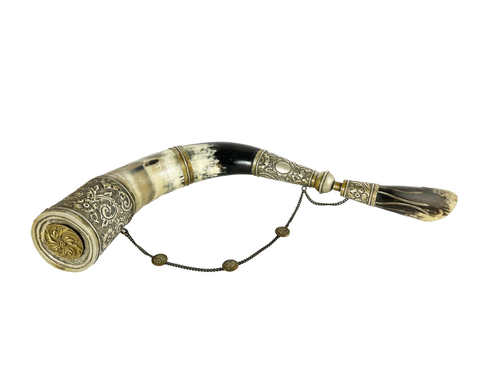 Chifle en guampa con plata