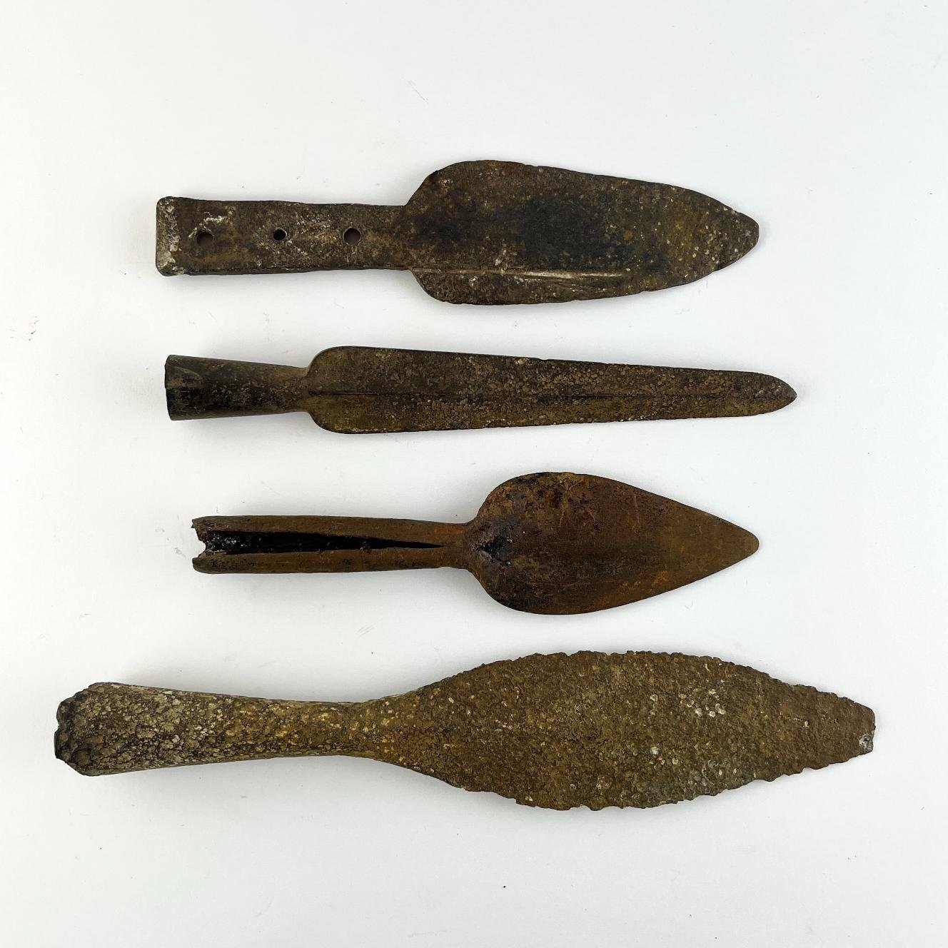 4 puntas de lanza palmeta