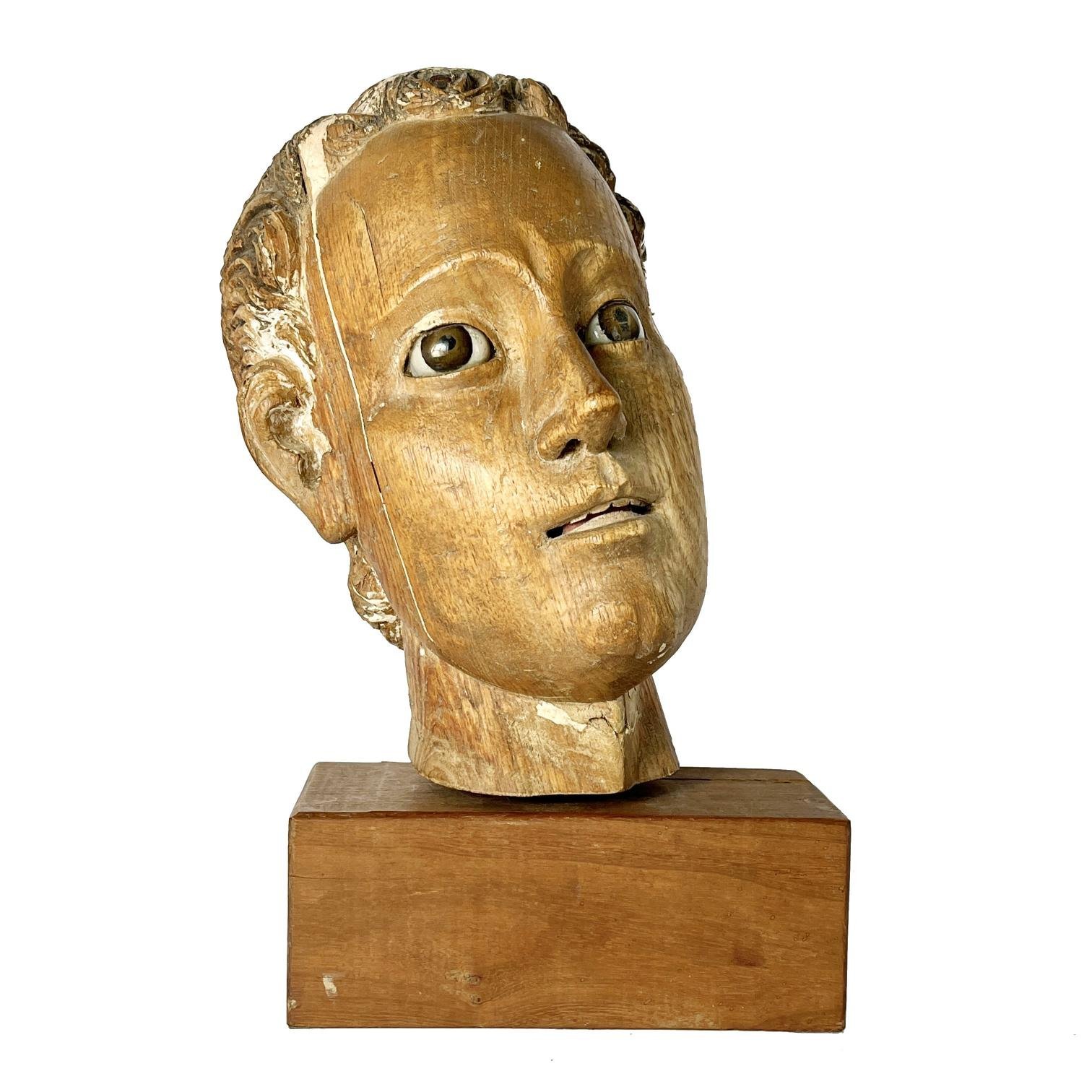 Escultura hispanoamericana jesuítica guaraní s. XVIII