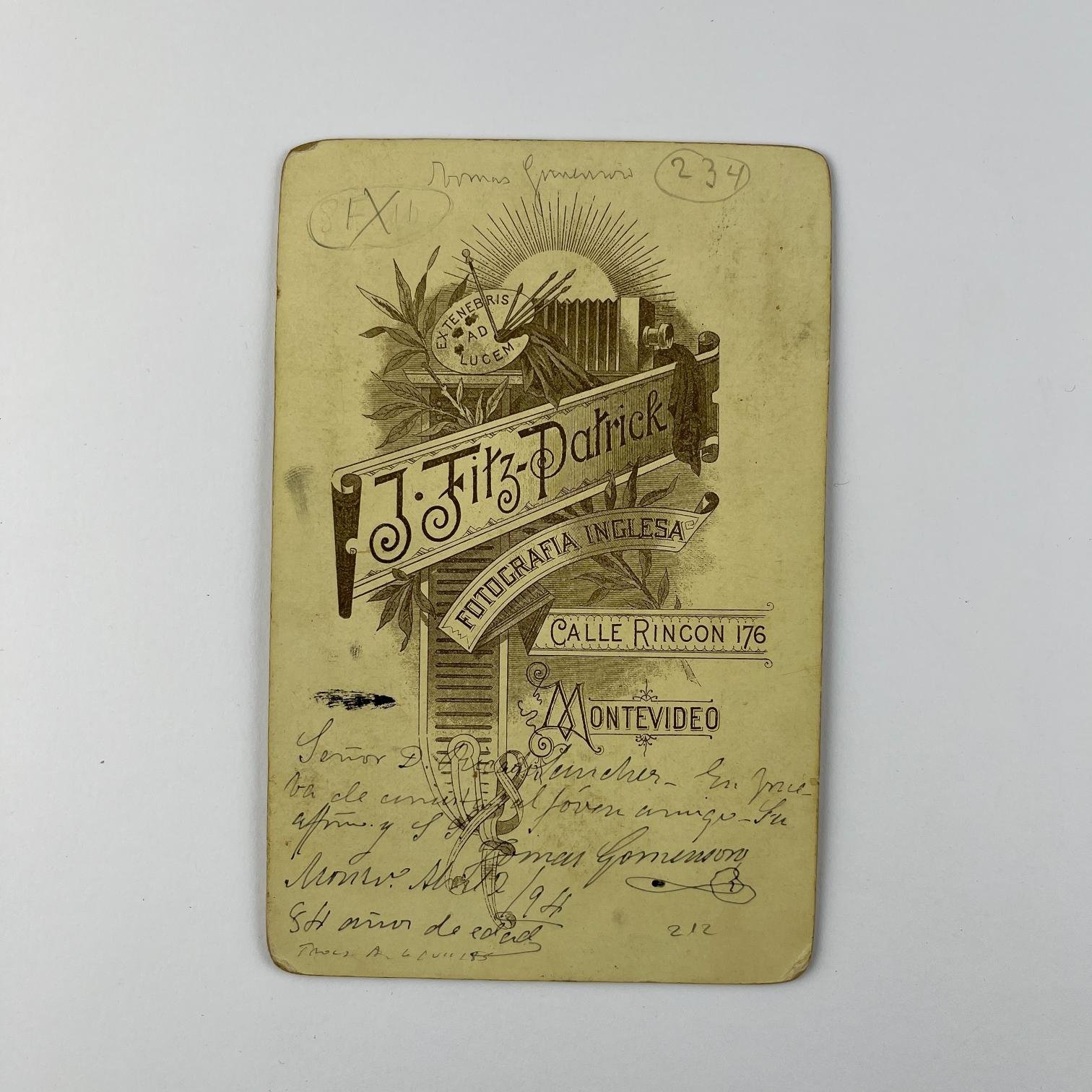 2 fotografías gabinete Tomás Gomensoro - Imagen 2