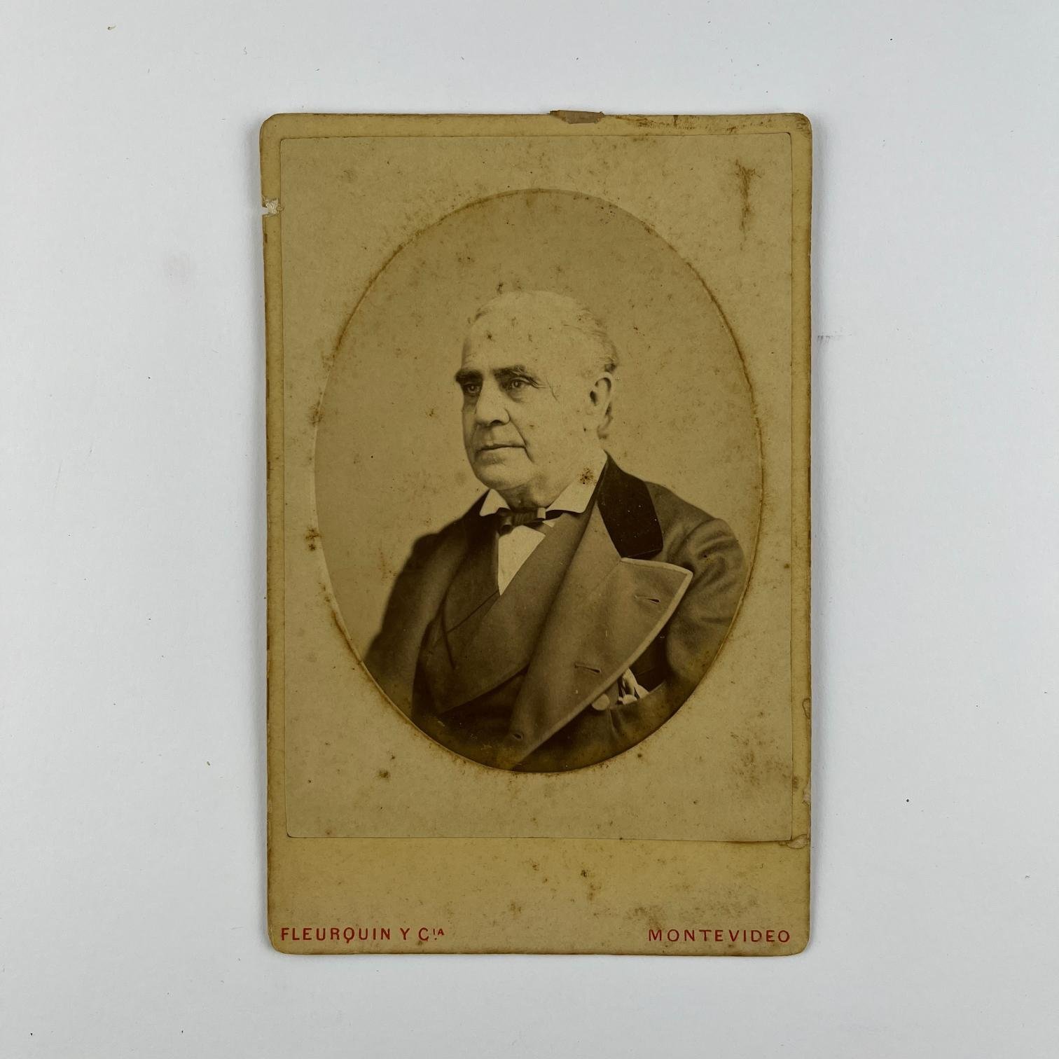 2 fotografías gabinete Tomás Gomensoro - Imagen 3