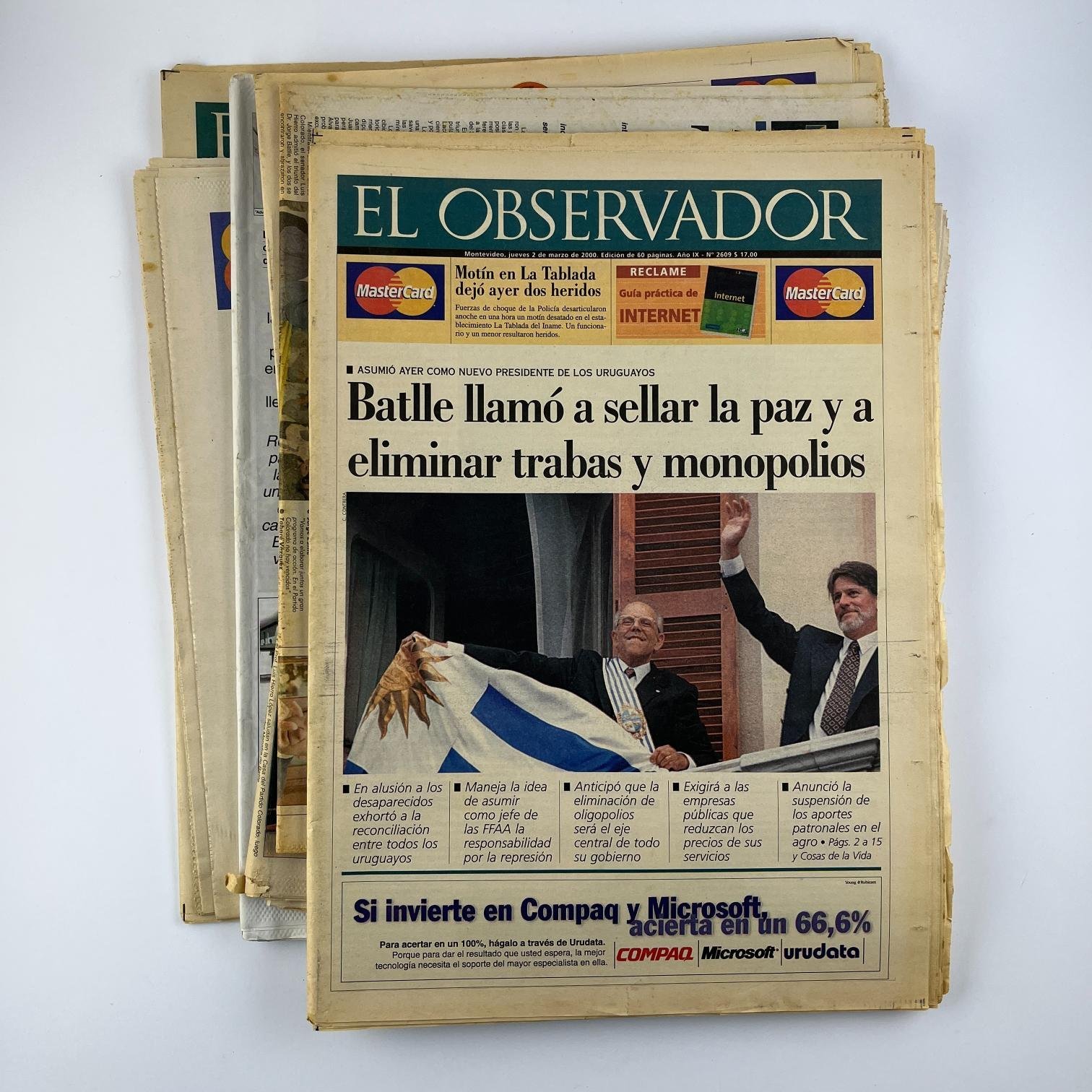 21 ejemplares de El País Observador Últimas Noticias Búsqueda La Semana de el Día y Opinar del día posterior de elecciones y de la asunción de mando presidencial - Imagen 2