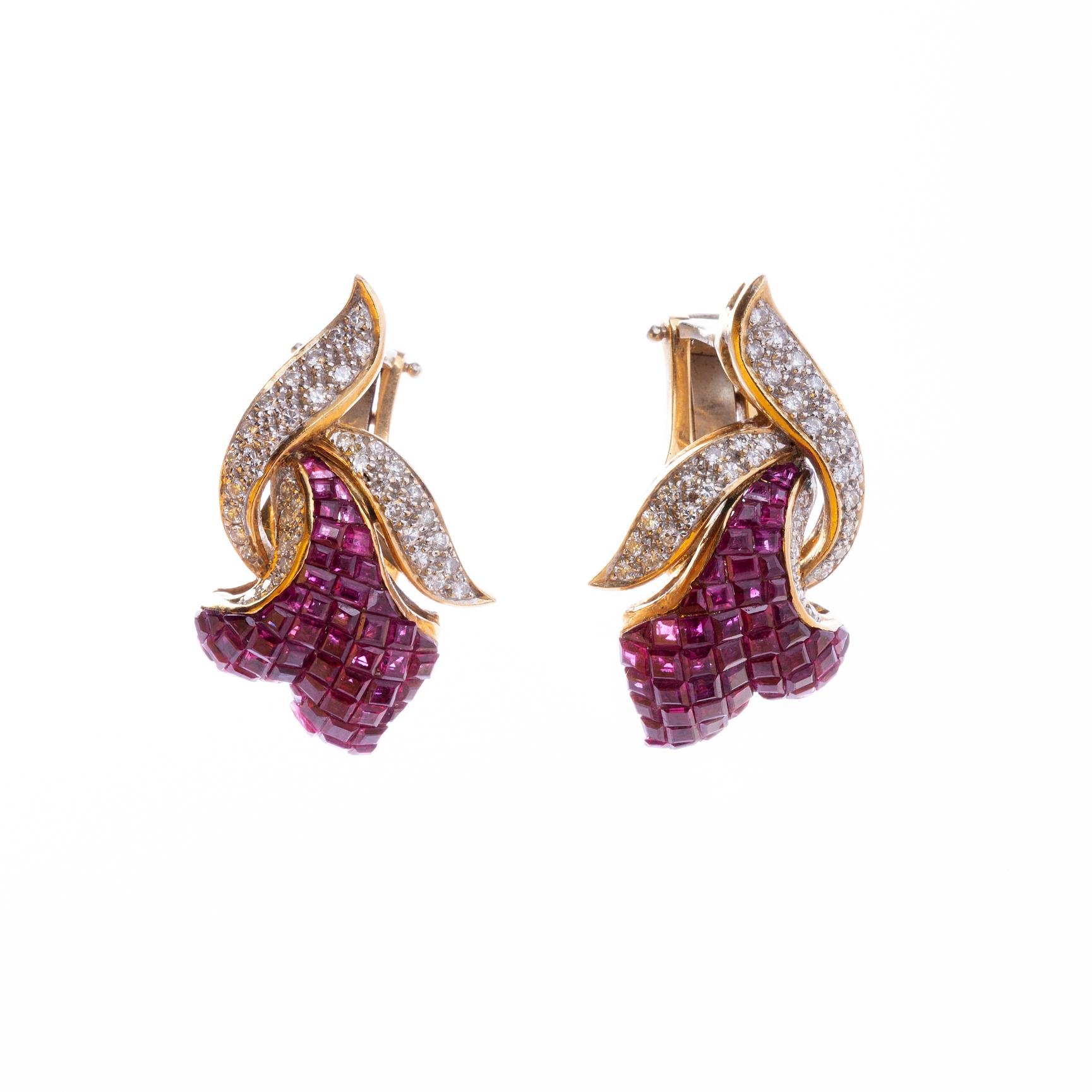 Caravanas oro 18 K, diamantes y rubíes