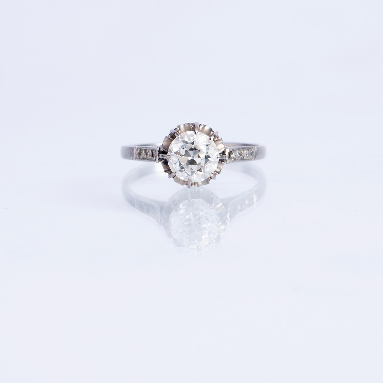 Anillo oro 18 K blanco y brillante