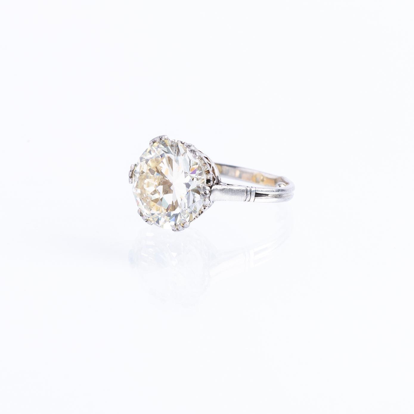 Anillo platino y diamante