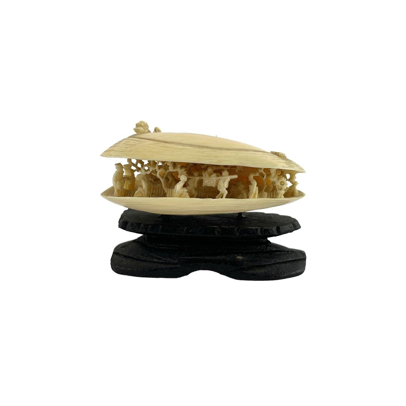 Diorama chino s. XIX en marfil cantonés