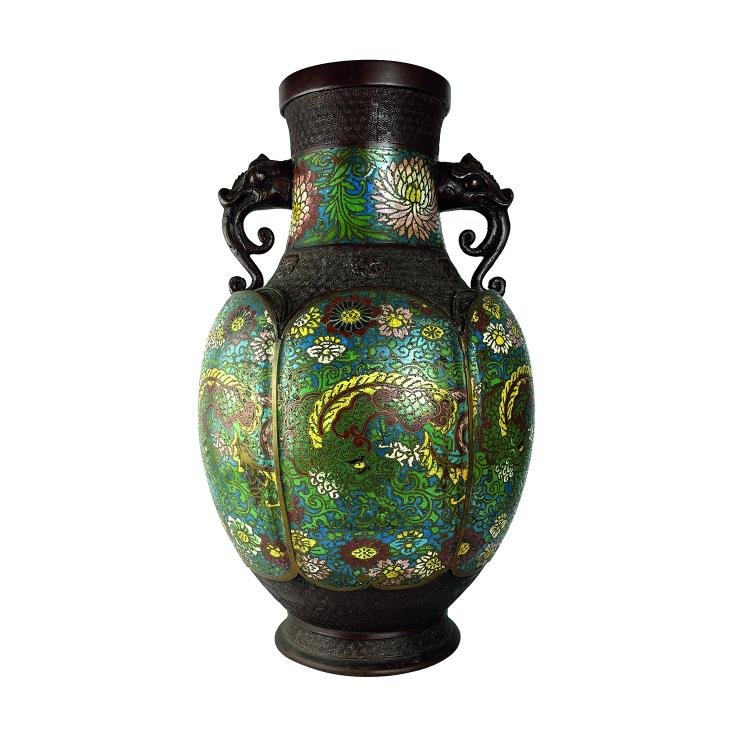 Jarrón japonés en bronce cloisonné