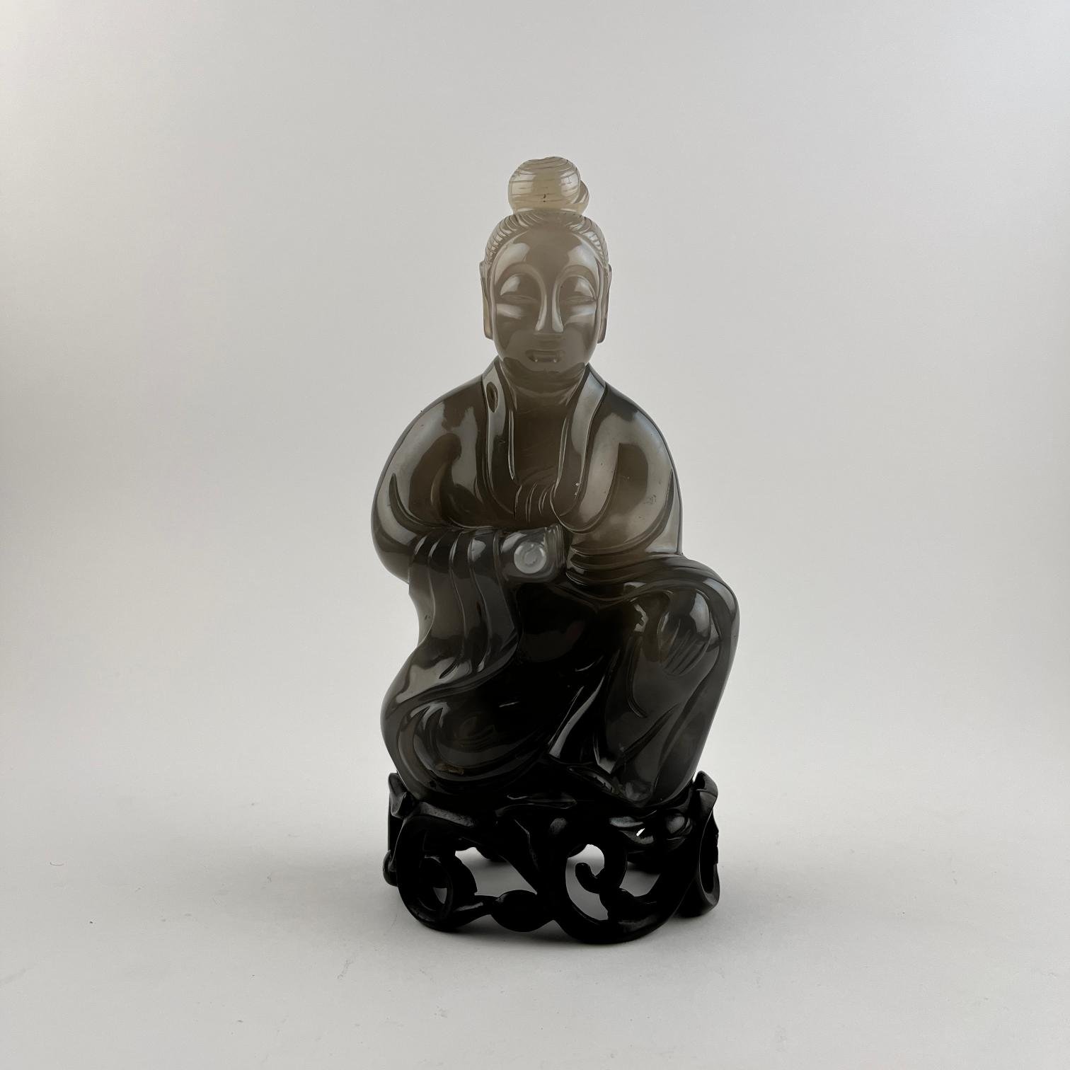 Escultura china en ágata "Guan Yin"