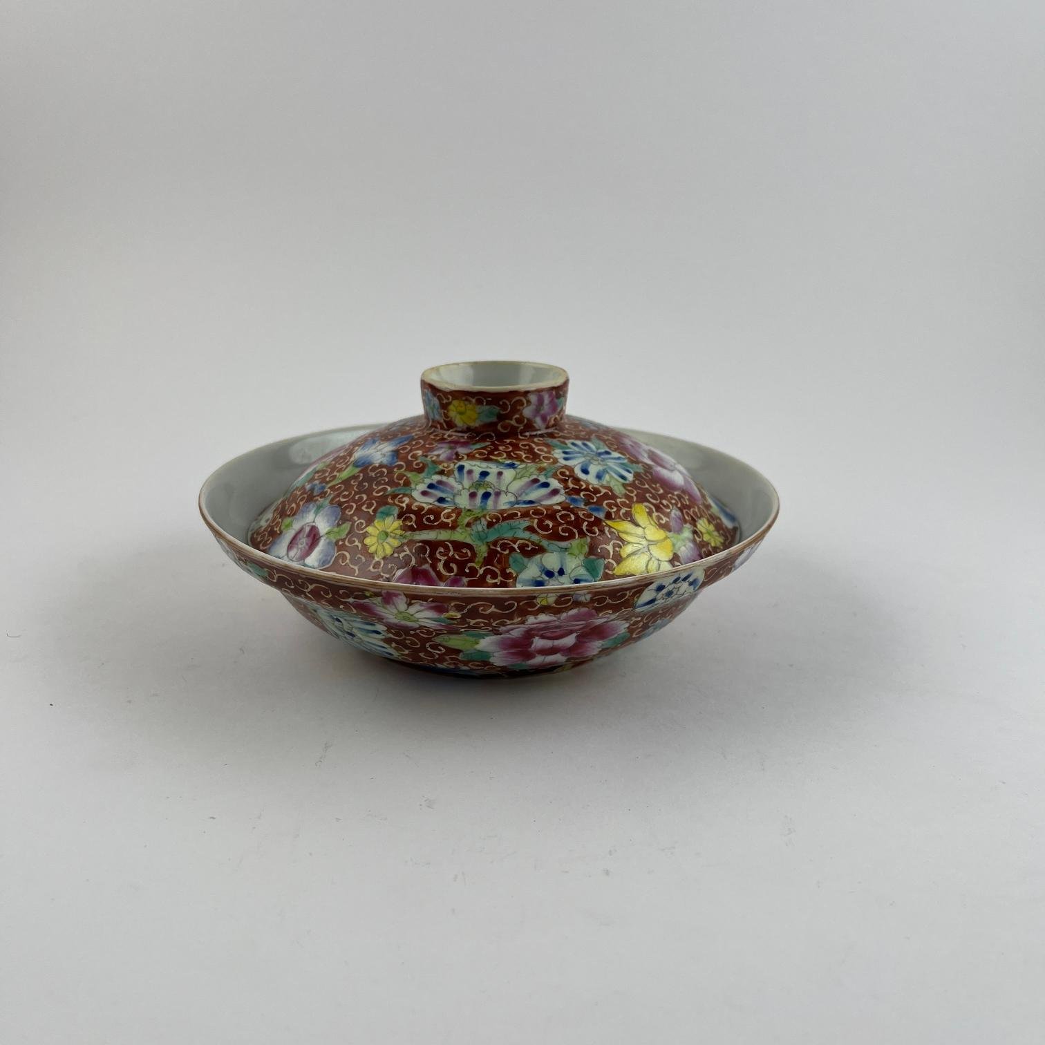 Bowl chino en porcelana familia rosa