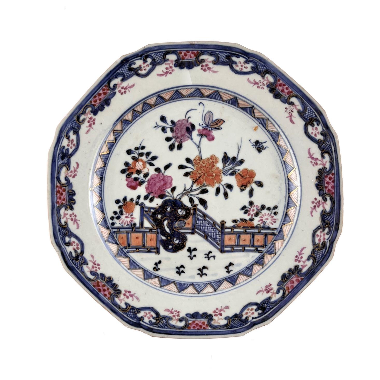 Plato octogonal chino "Compañía de Indias"