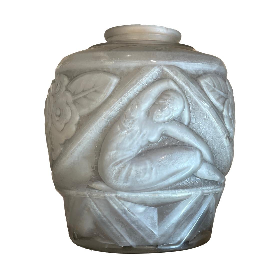 Florero art decó en cristal