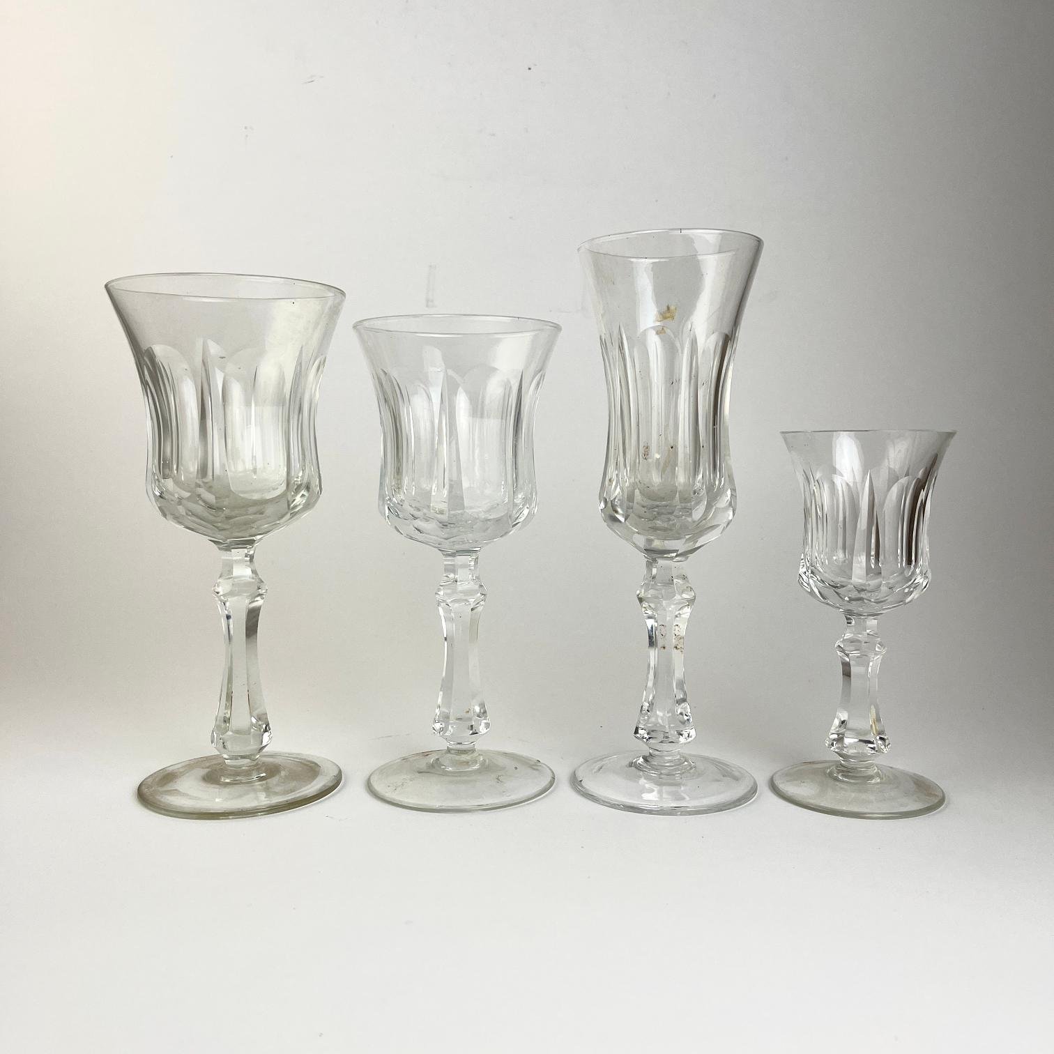 Juego Juego de copas en cristal tallado