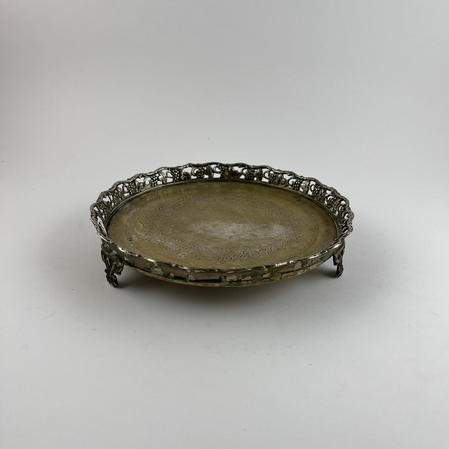 Bandeja brasileña redonda en plata