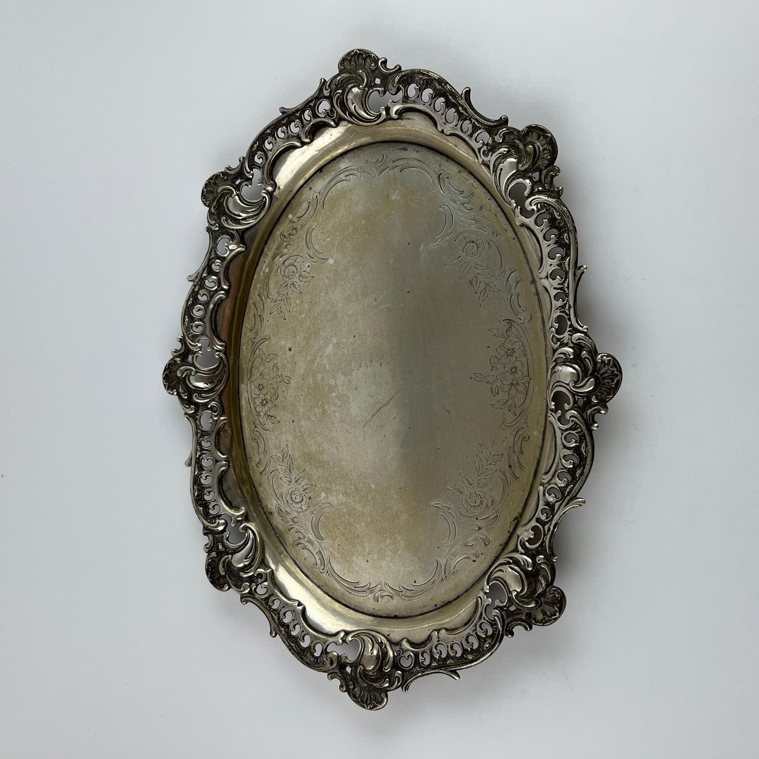 Bandeja alemana oval en plata